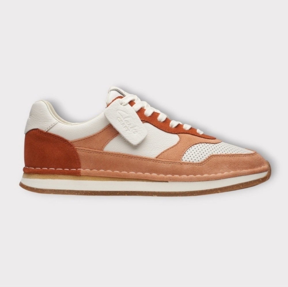 Clarks Craftrun Tor Sandstone Youth Shoes Size 2.5